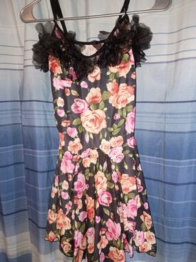 Black Floral Nightgown with Lace Accents